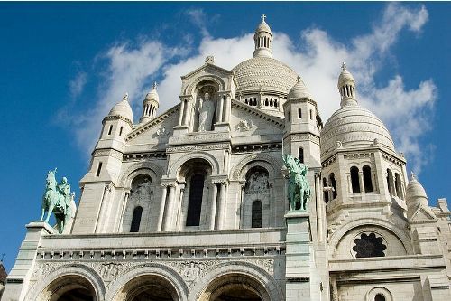 Facts about Sacre Coeur